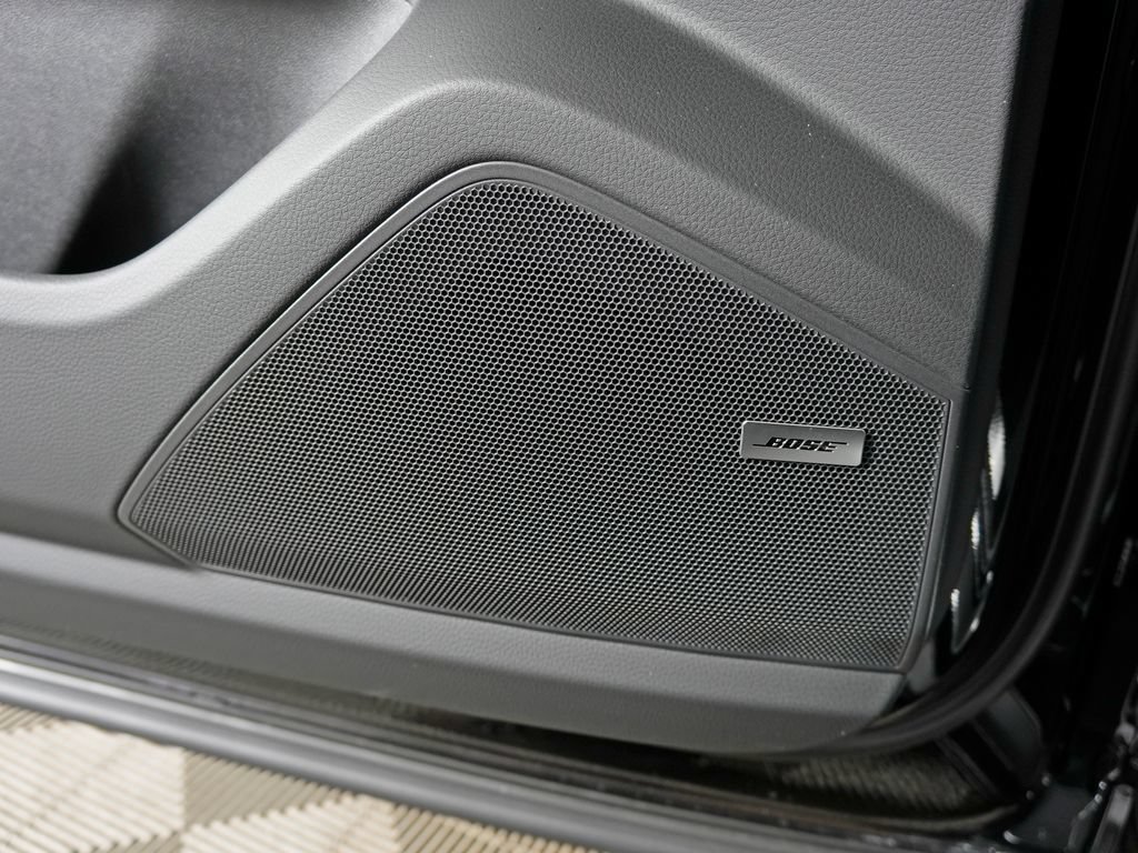 New 2026 Porsche Cayenne AWD/4WD image 17
