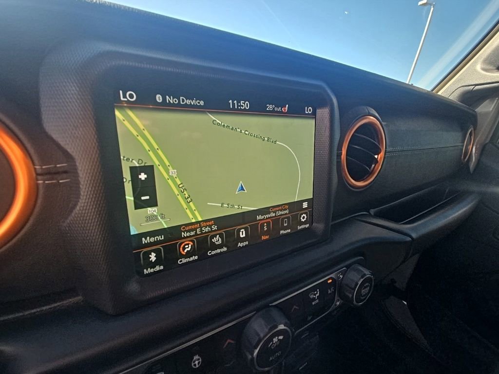 Used 2020 Jeep Gladiator Overland image 19