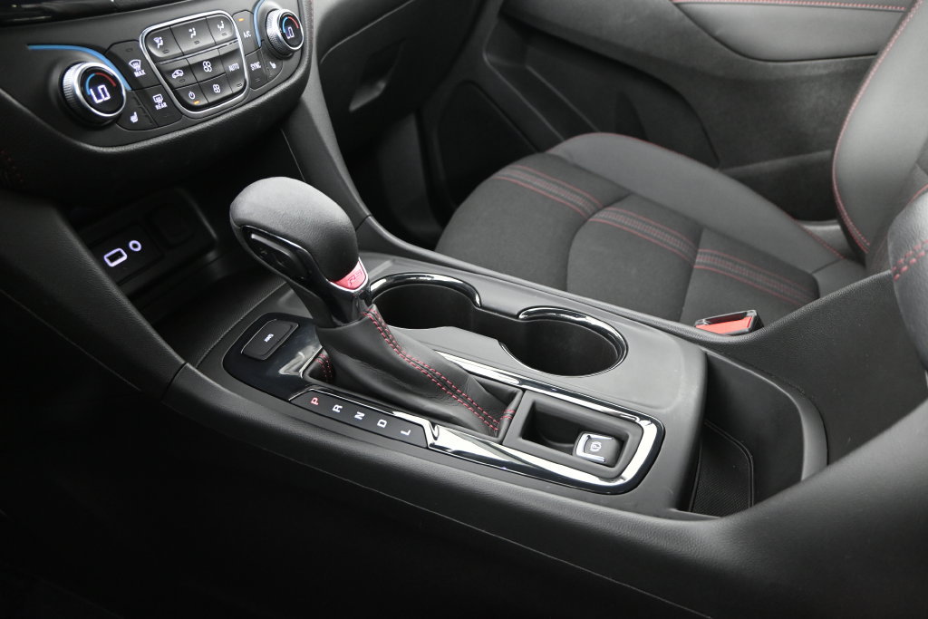 Used 2023 Chevrolet Equinox RS AWD/4WD image 30