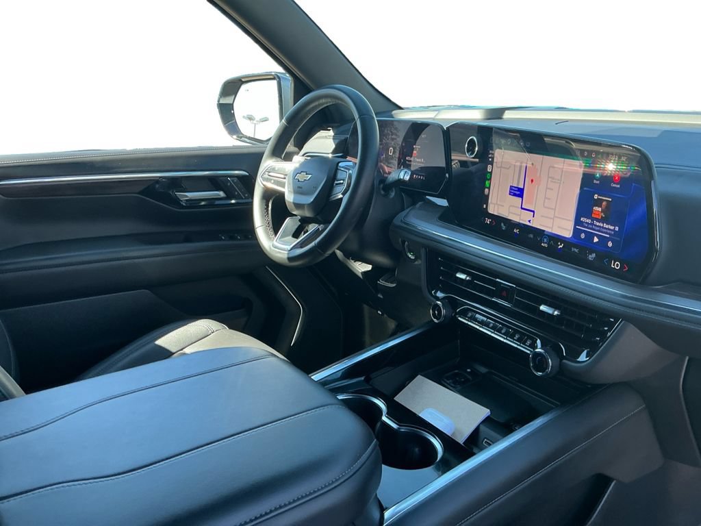 Used 2025 Chevrolet Tahoe LT AWD/4WD image 16