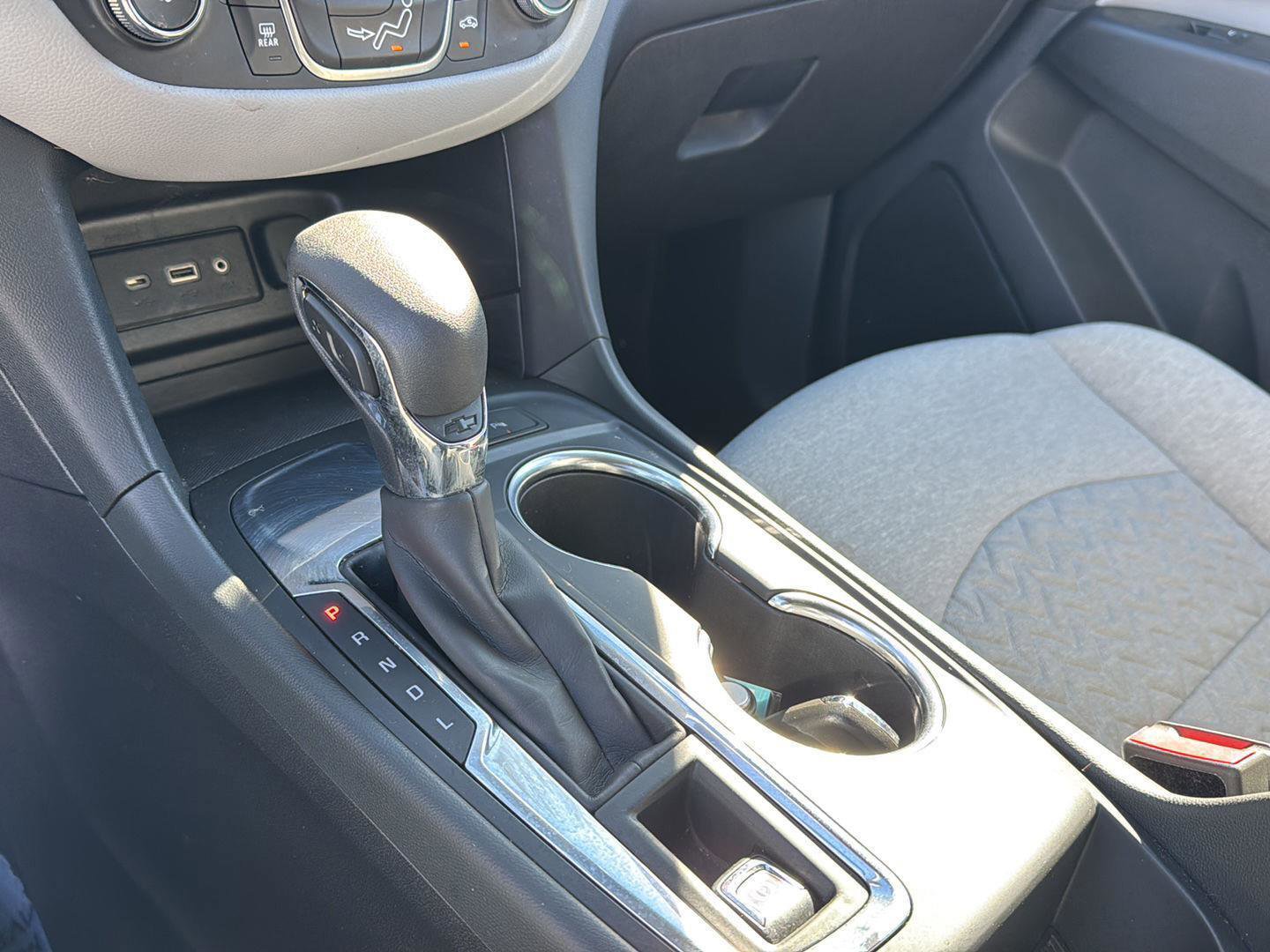 Used 2022 Chevrolet Equinox LT w/ LPO, Floor Liner Package image 23