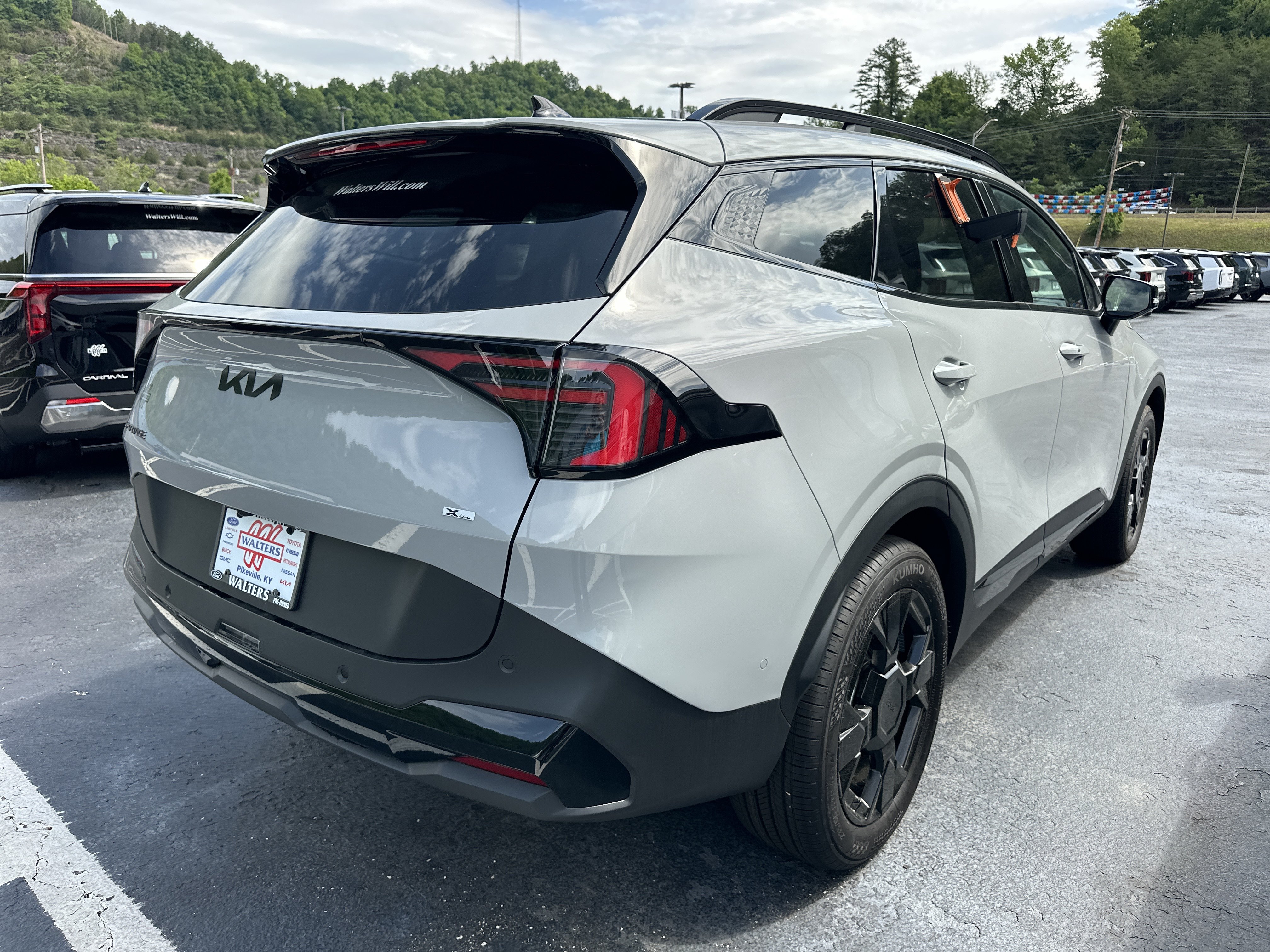 New 2026 Kia Sportage X-Line w/ X-Line Technology Package AWD/4WD image 2