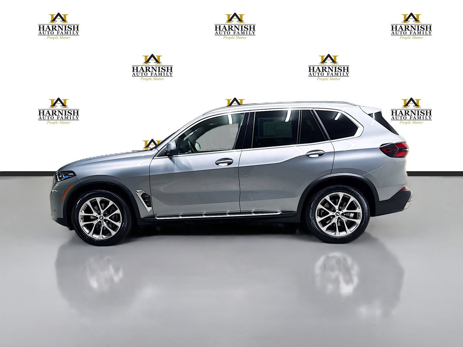 Used 2026 BMW X5 xDrive40i AWD/4WD image 10