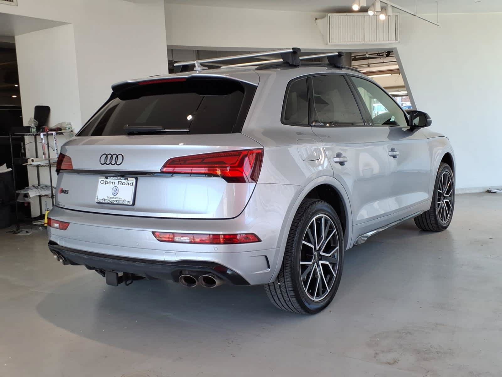 Used 2023 Audi SQ5 Premium Plus w/ Premium Plus Package AWD/4WD image 4