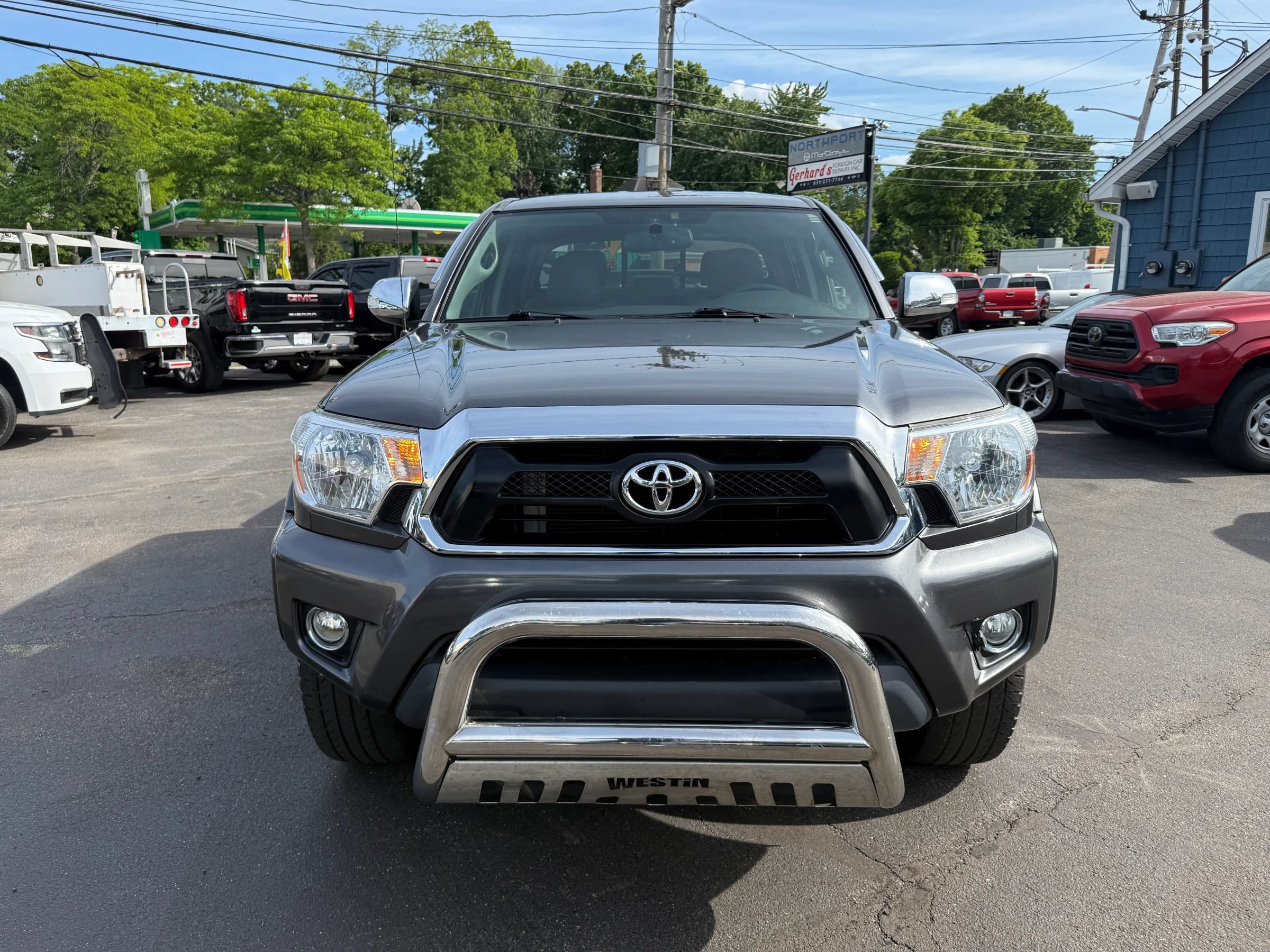 Used 2014 Toyota Tacoma 4x4 Double Cab image 3