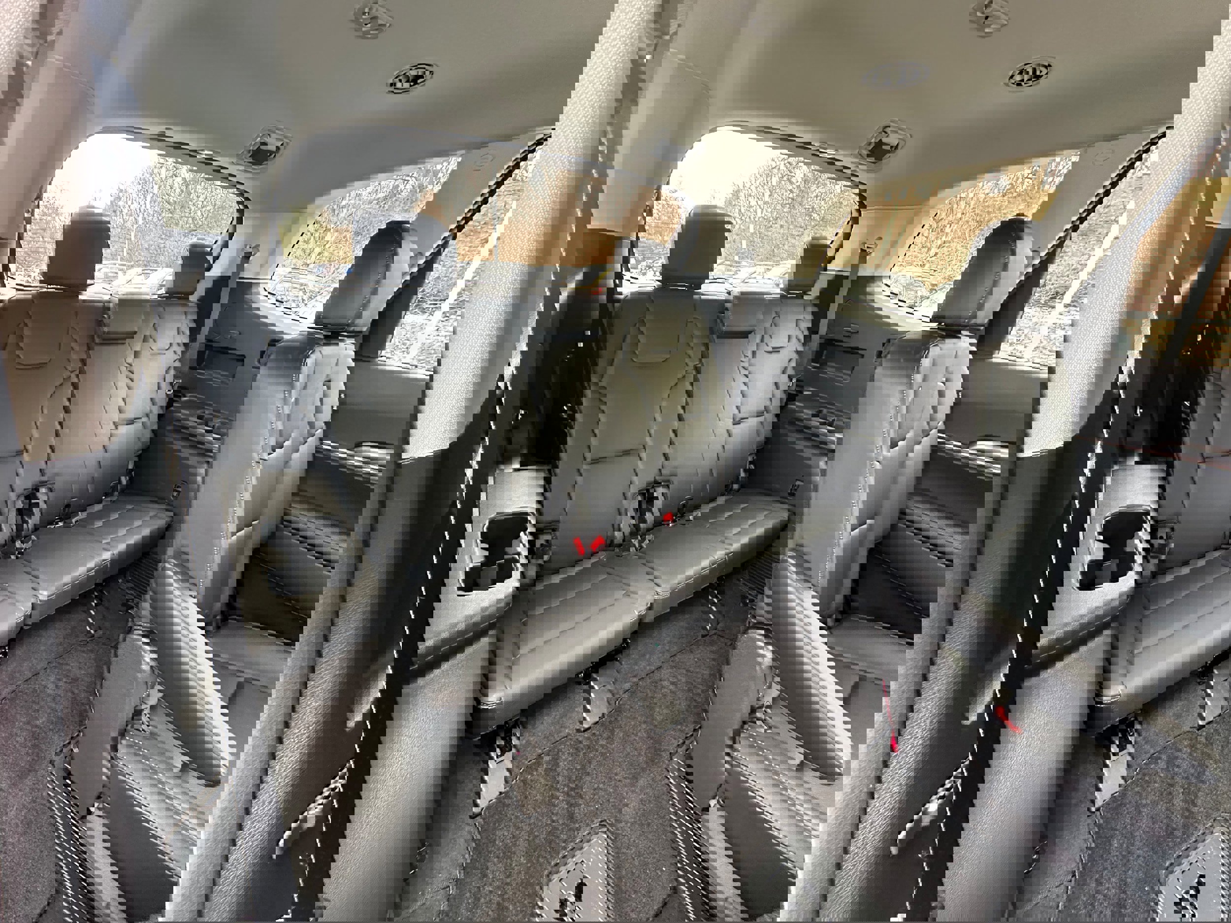 Used 2023 Kia Telluride S image 24