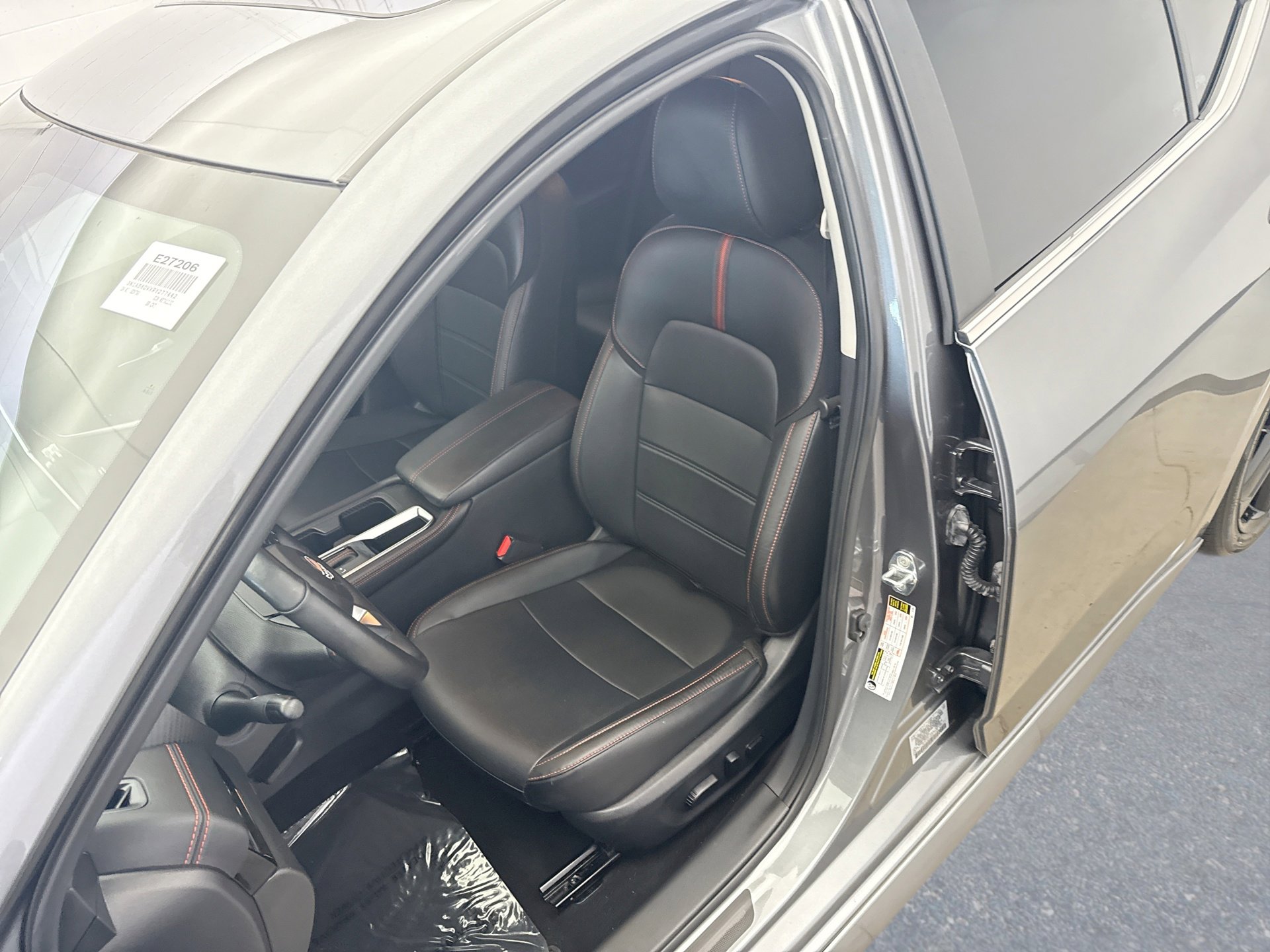 Used 2024 Nissan Sentra SR w/ SR Premium Package image 11