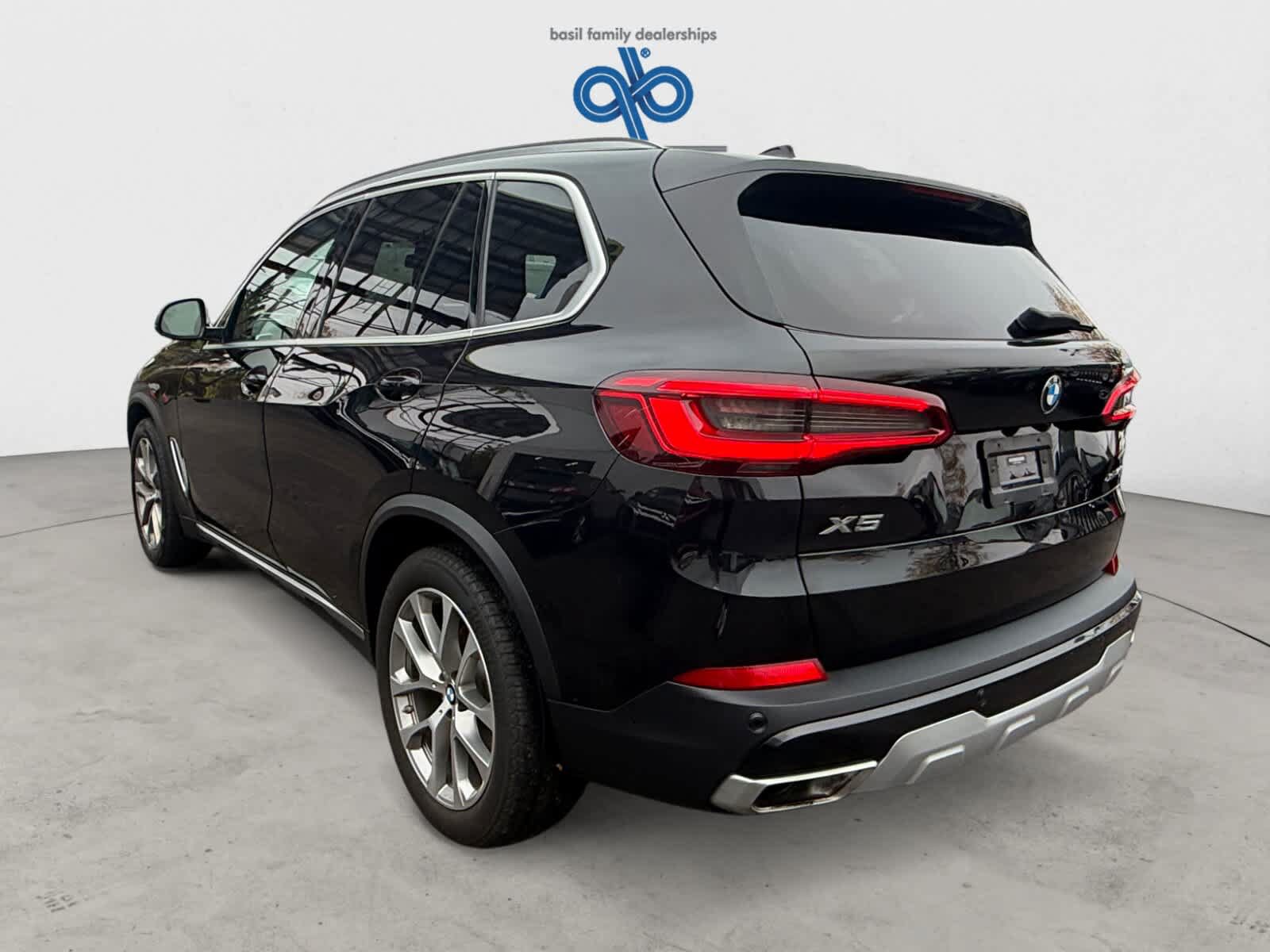 Used 2020 BMW X5 xDrive40i w/ Convenience Package AWD/4WD image 5