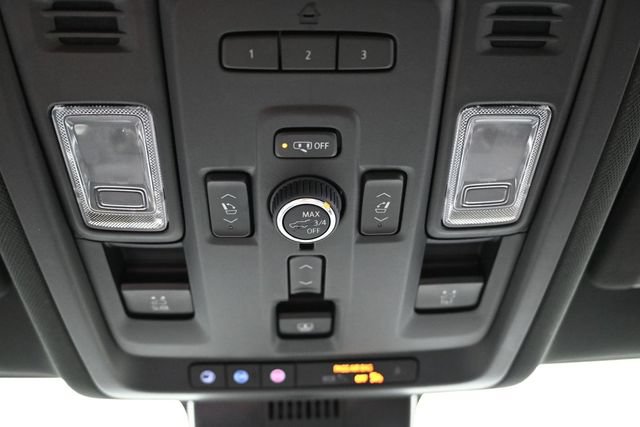 Used 2023 Chevrolet Tahoe Premier w/ Advanced Technology Package AWD/4WD image 46