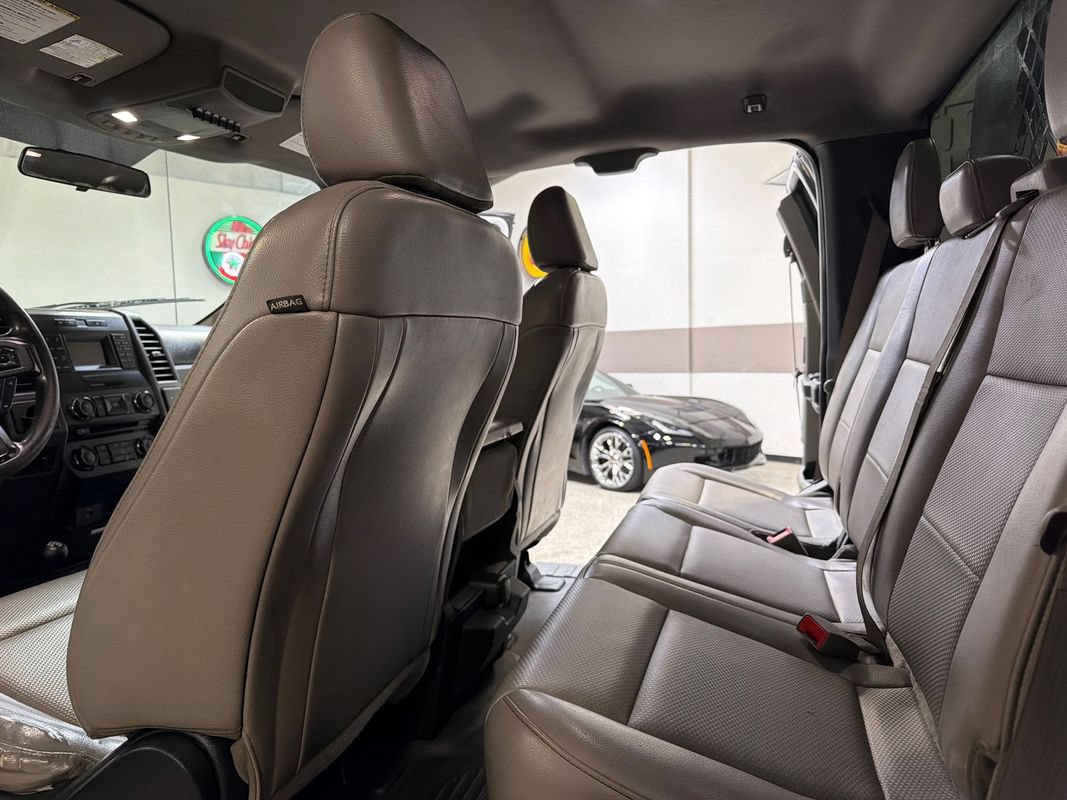 Used 2018 Ford F550 4x4 SuperCab Super Duty image 32