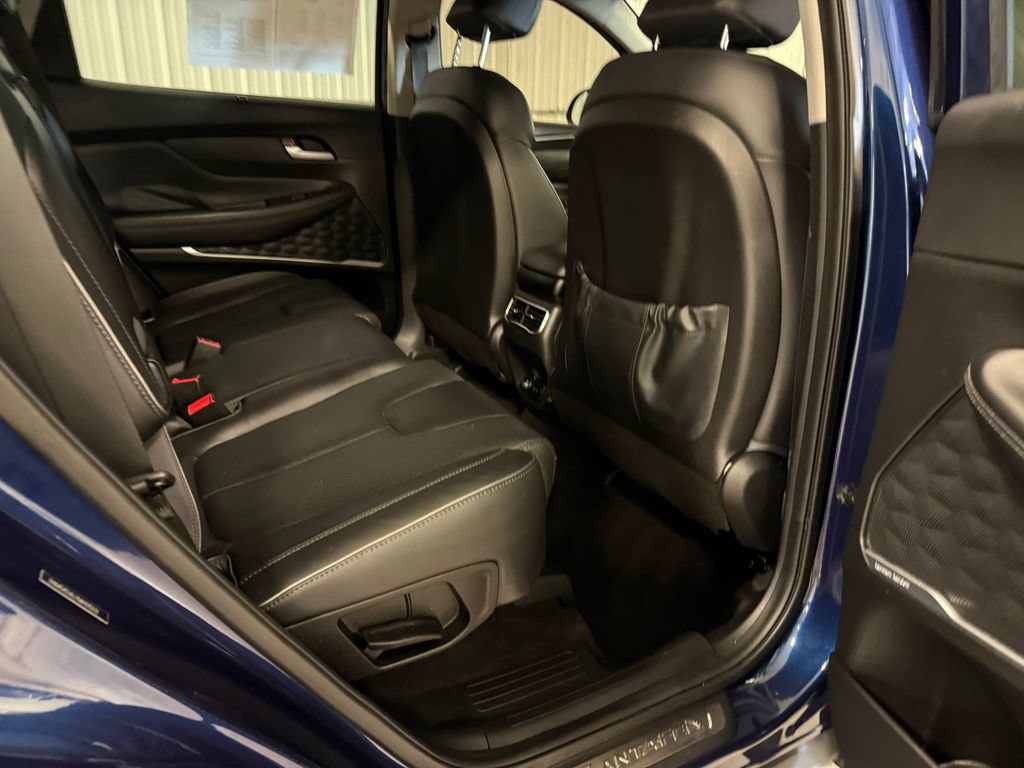 Used 2021 Hyundai Santa Fe Limited AWD/4WD image 25