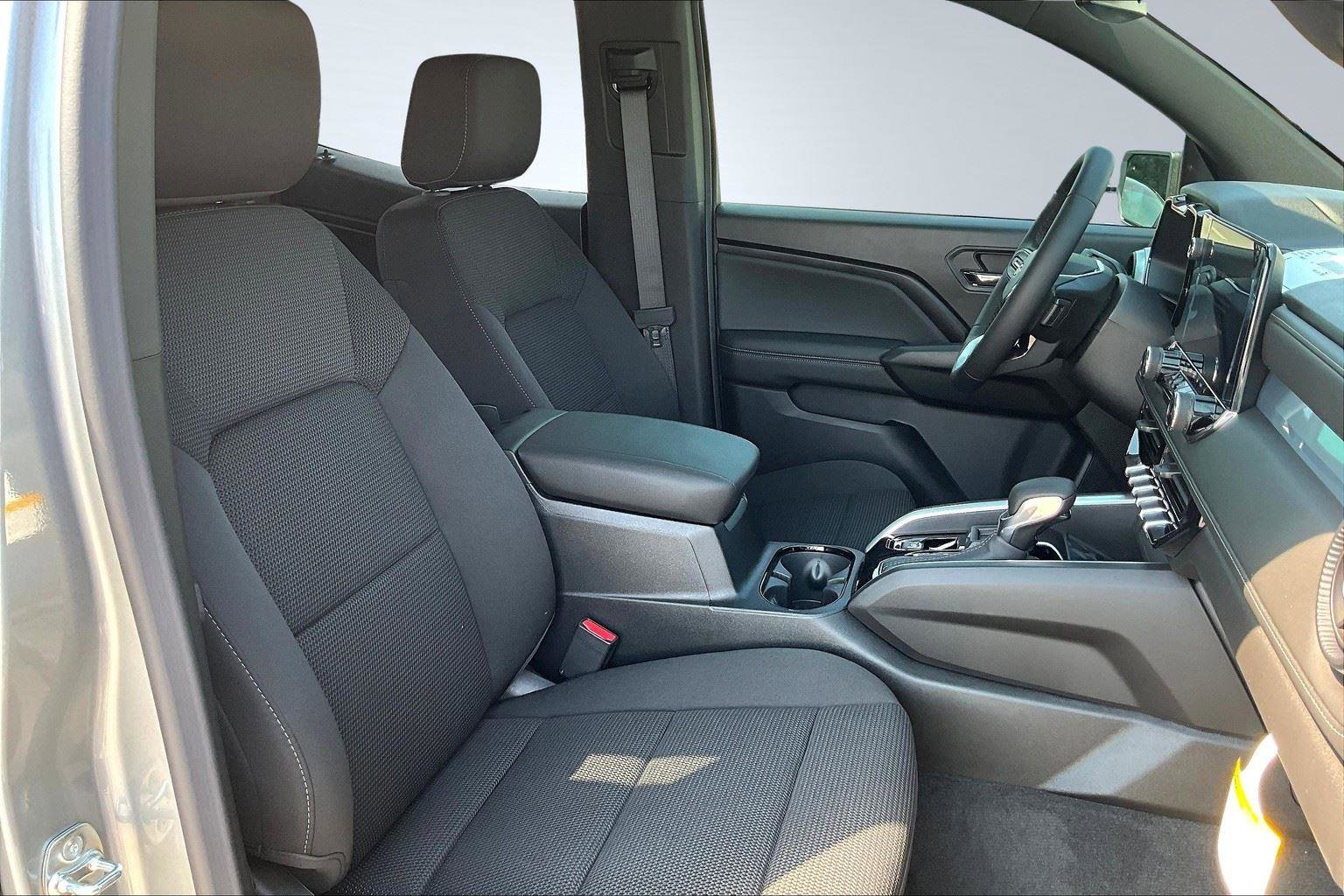 New 2026 Chevrolet Colorado LT w/ Advanced Trailering Package image 16