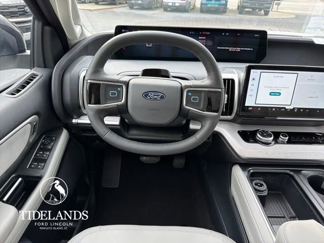 New 2026 Ford Expedition Max Active image 15