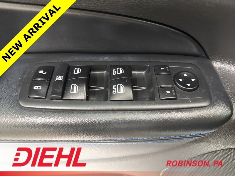 Certified 2020 Jeep Grand Cherokee Laredo image 21