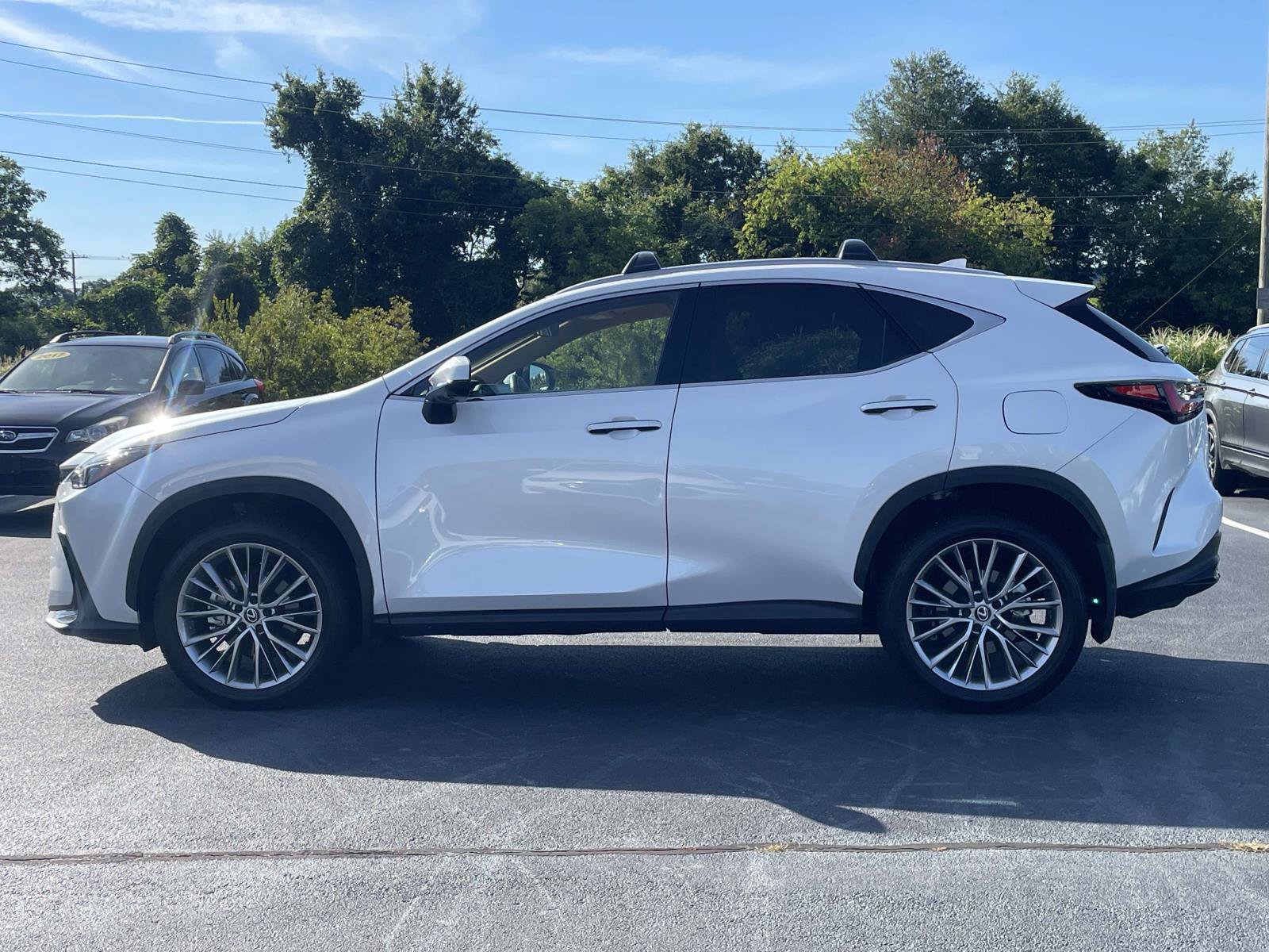 Used 2025 Lexus NX 350 AWD w/ Accessory Package (2T) image 4