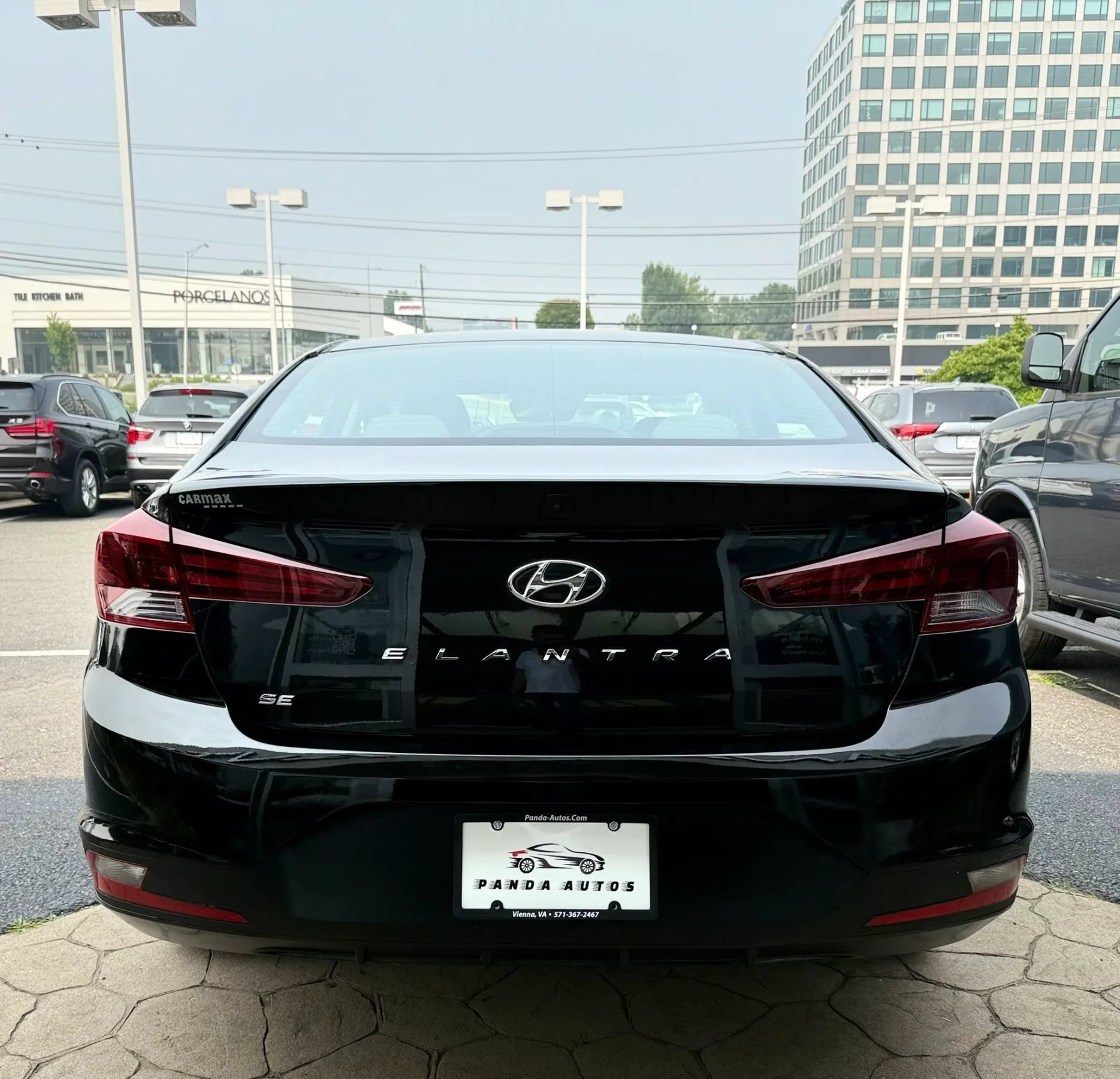 Used 2020 Hyundai Elantra SE FWD image 6