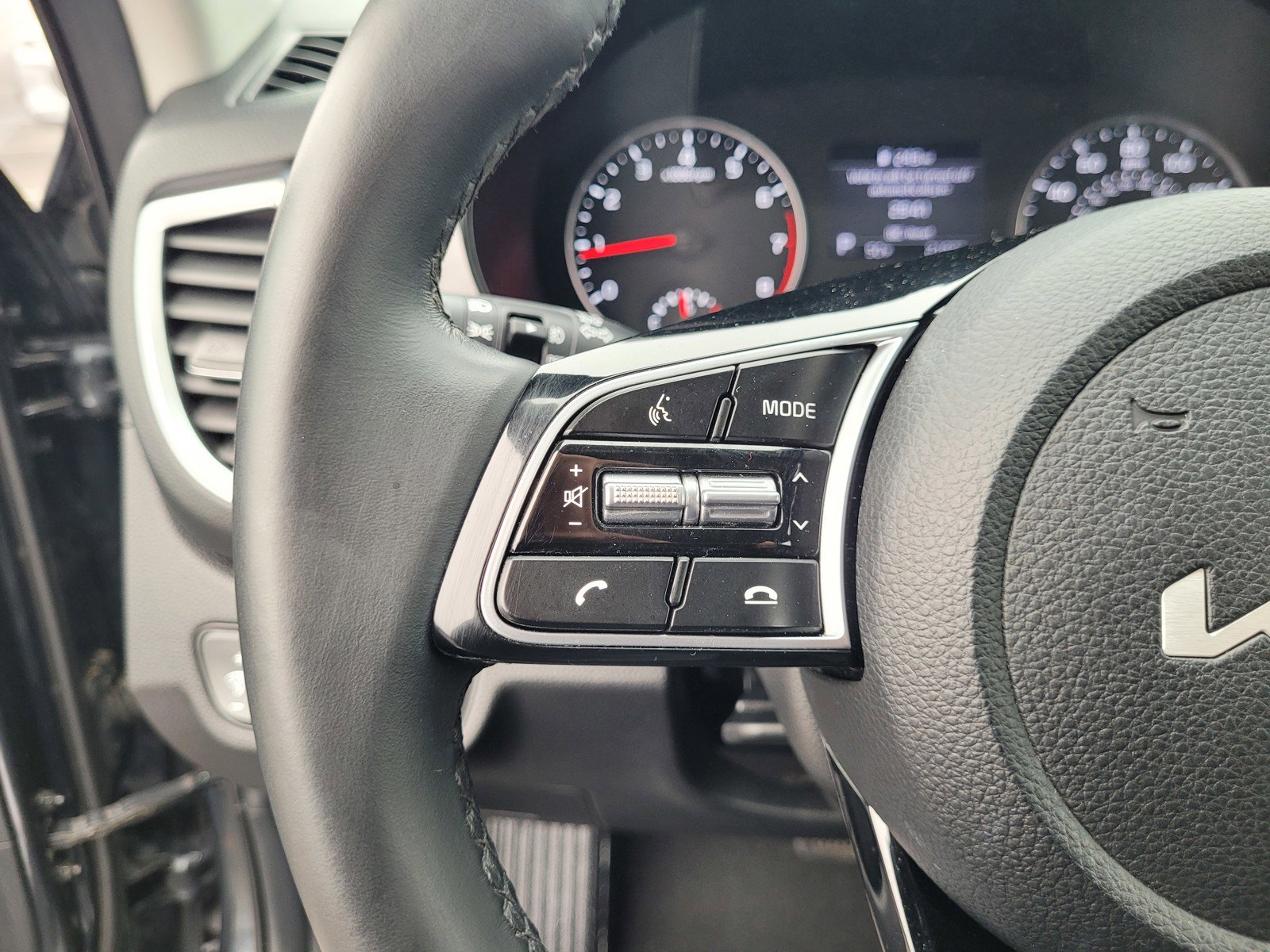 Used 2022 Kia Seltos S image 21