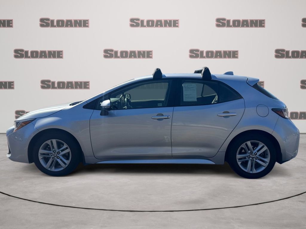 Used 2022 Toyota Corolla SE w/ SE Preferred Package image 2