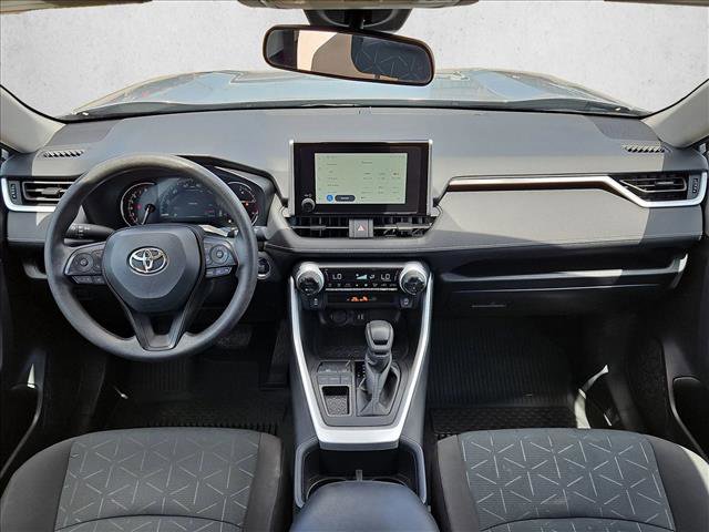 Used 2025 Toyota RAV4 XLE FWD image 17