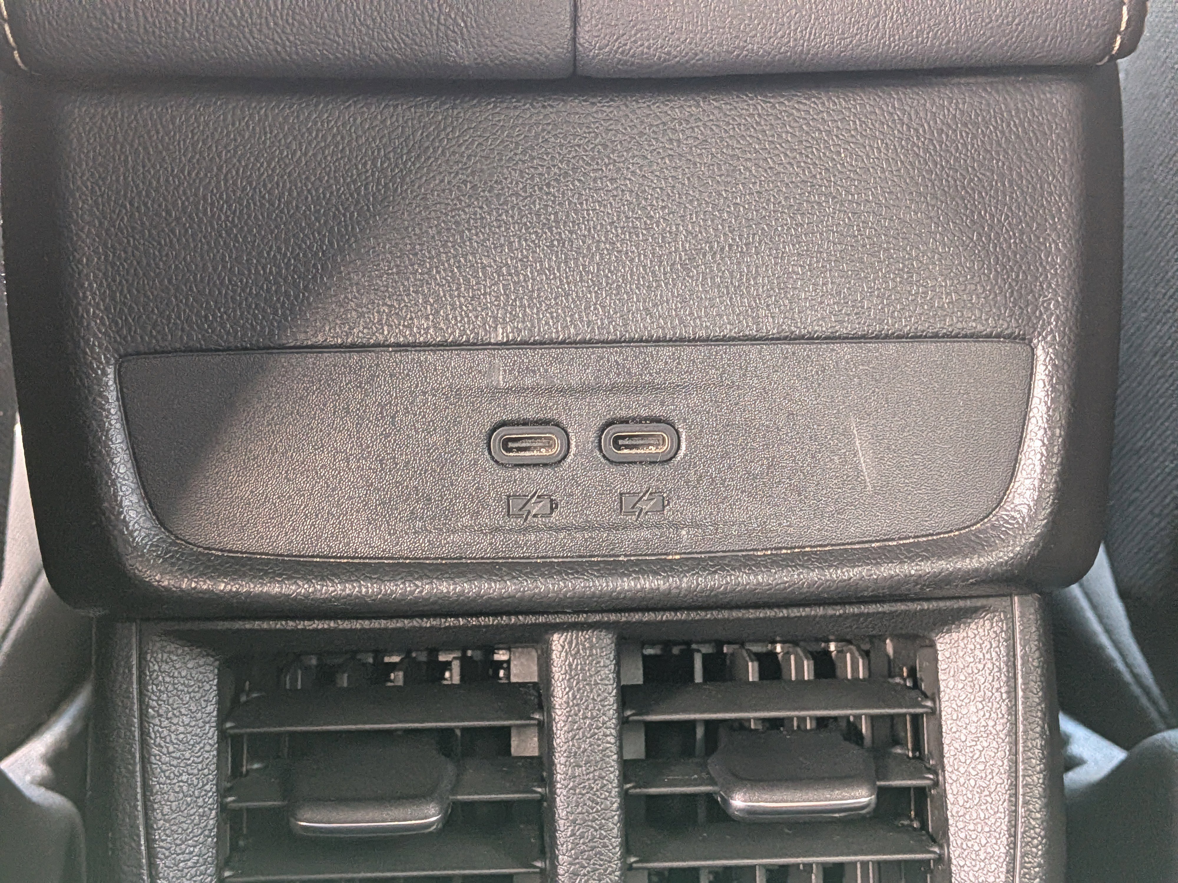 Used 2025 GMC Terrain Elevation FWD image 16