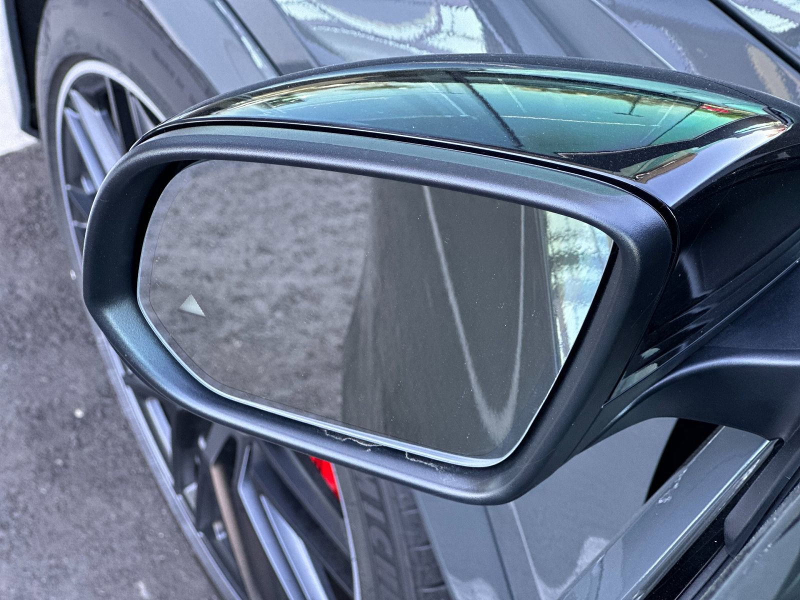 New 2026 Mercedes-Benz GLS 63 AMG 4MATIC image 9