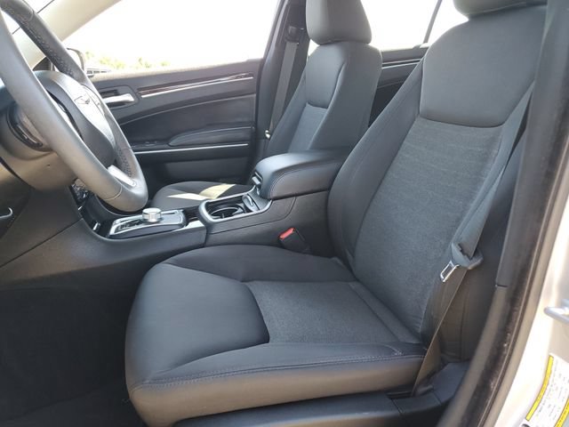 Used 2023 Chrysler 300 Touring w/ Sport Appearance Package RWD image 24