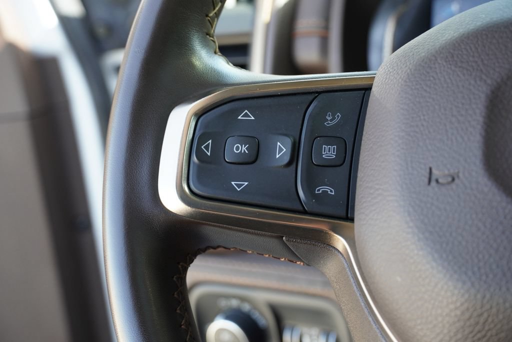 Used 2025 RAM 3500 Longhorn AWD/4WD image 37