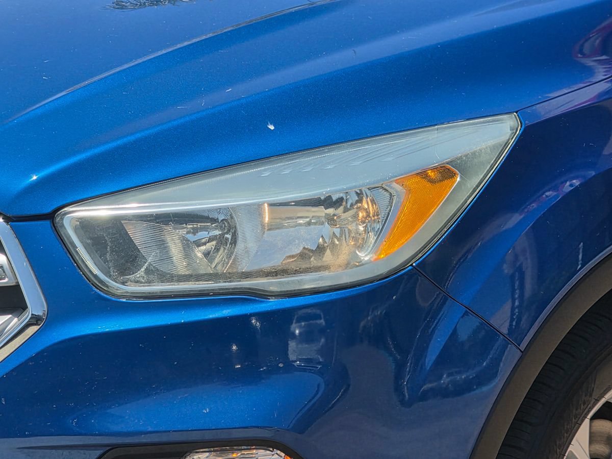 Used 2017 Ford Escape SE FWD image 6