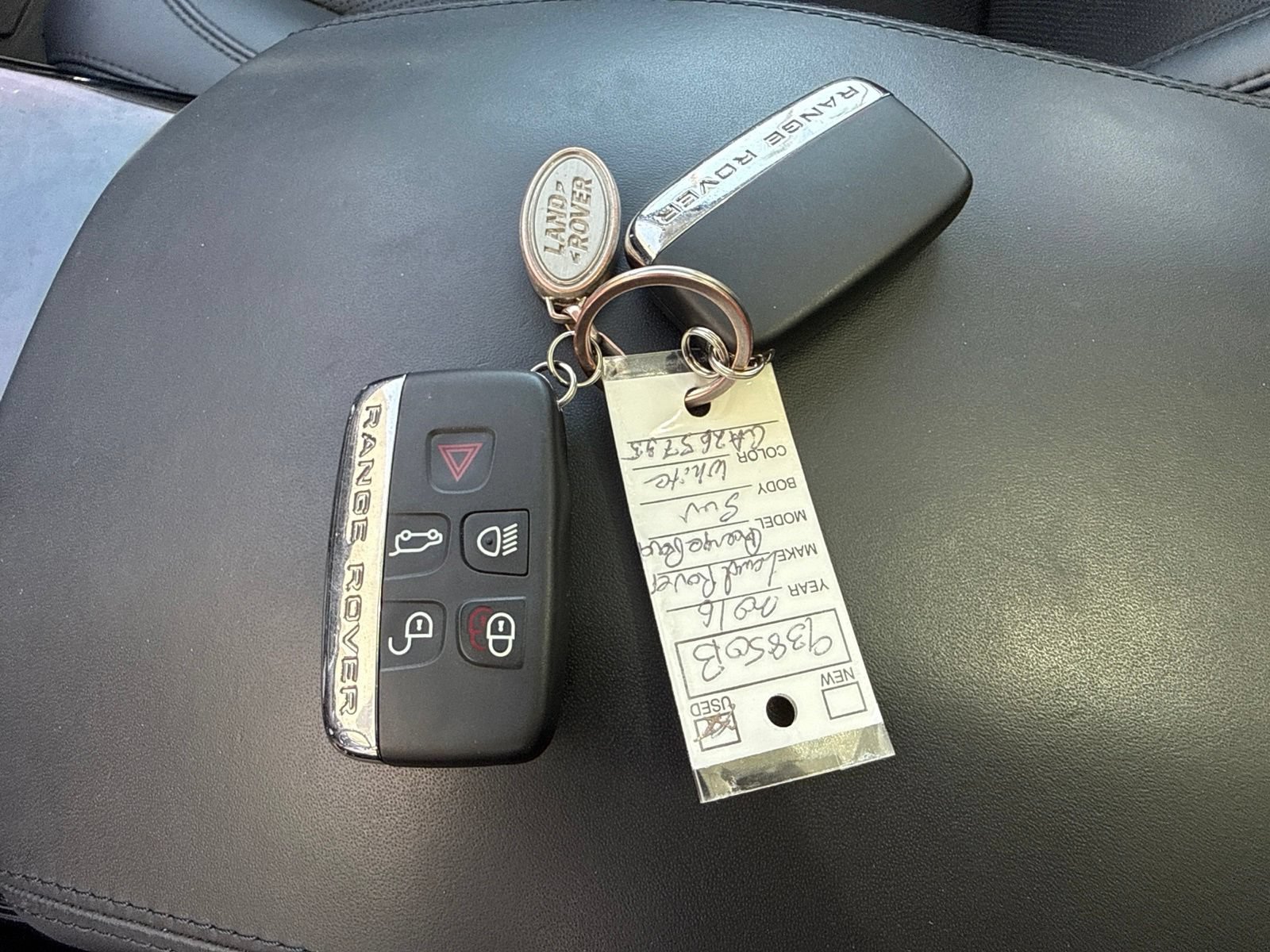 Used 2016 Land Rover Range Rover Supercharged AWD/4WD image 26