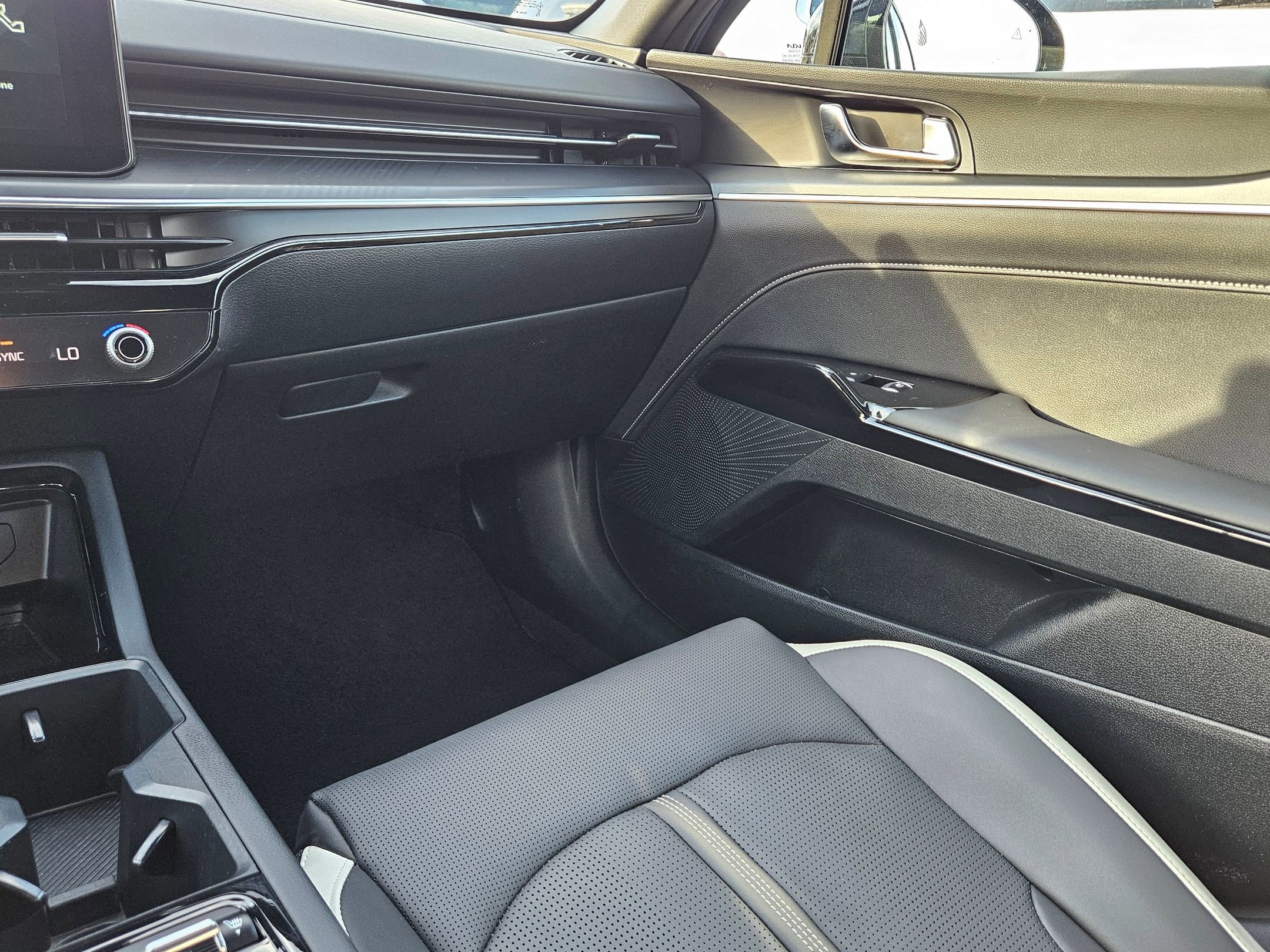 Used 2025 Kia K5 GT-Line image 11