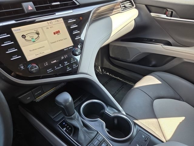 Used 2020 Toyota Camry XLE FWD image 34
