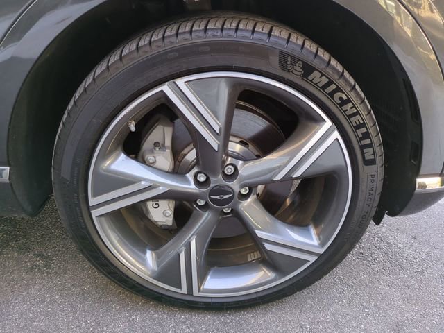 Certified 2025 Genesis GV80 2.5T Prestige image 10