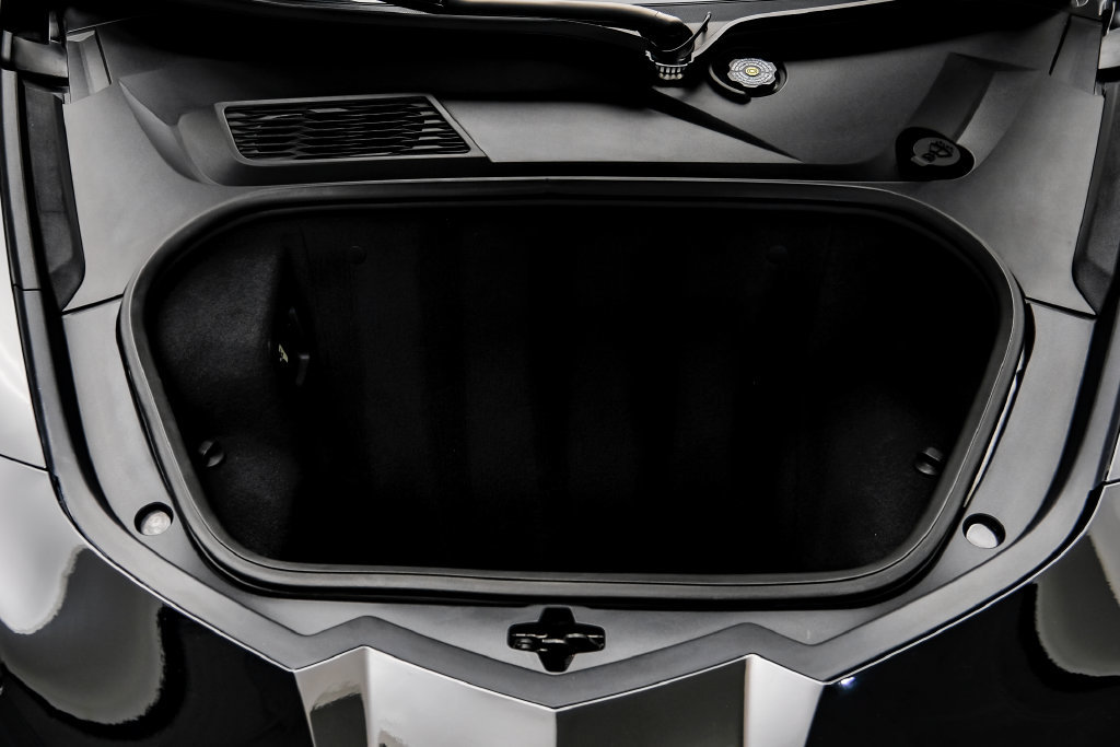 Used 2021 Chevrolet Corvette Stingray Premium Cpe w/ Engine Appearance Package RWD image 64