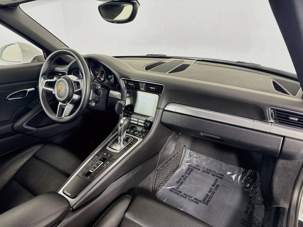 Certified 2017 Porsche 911 Carrera RWD image 27