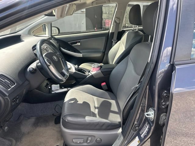 Used 2013 Toyota Prius Five FWD image 10
