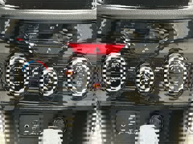 Certified 2023 Subaru Forester Premium image 15