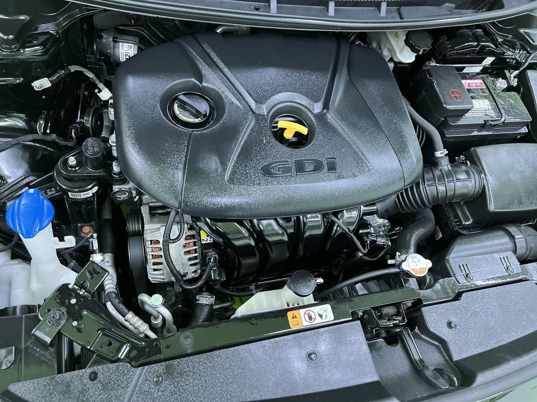 Used 2017 Kia Forte LX FWD image 27