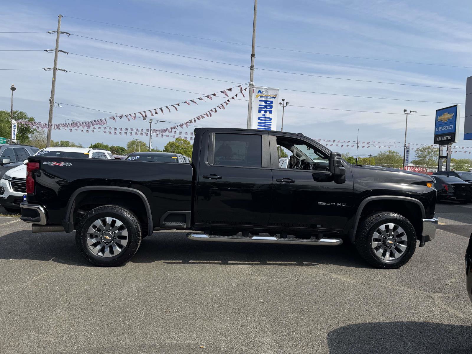 Certified 2023 Chevrolet Silverado 2500 LT w/ All Star Edition AWD/4WD image 5