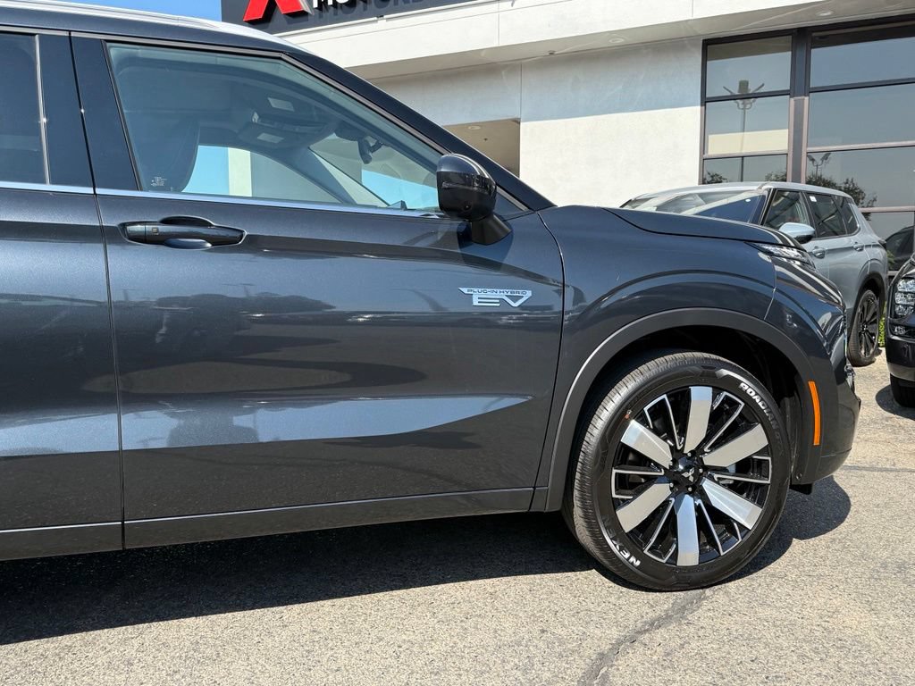New 2026 Mitsubishi Outlander SEL AWD/4WD image 15