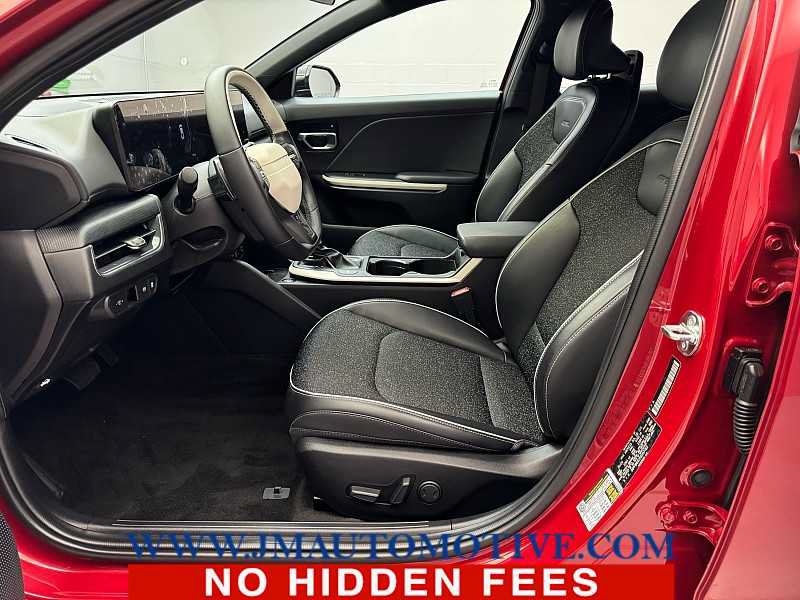 Used 2025 Kia K4 GT-Line w/ GT-Line Sunroof Package FWD image 13
