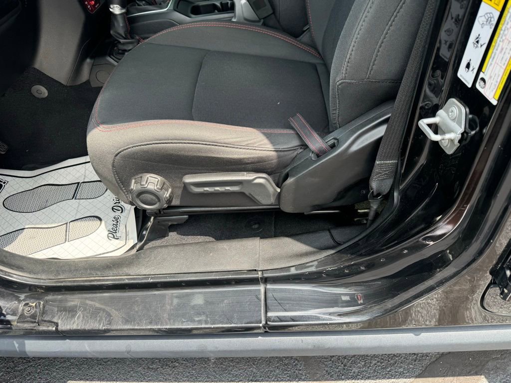 Used 2018 Jeep Wrangler Unlimited Rubicon image 14