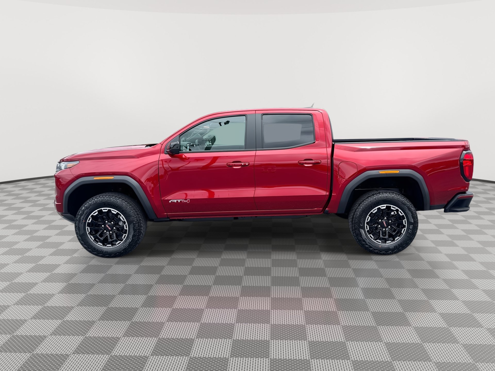 New 2026 GMC Canyon AT4 w/ Technology Plus Package AWD/4WD image 5