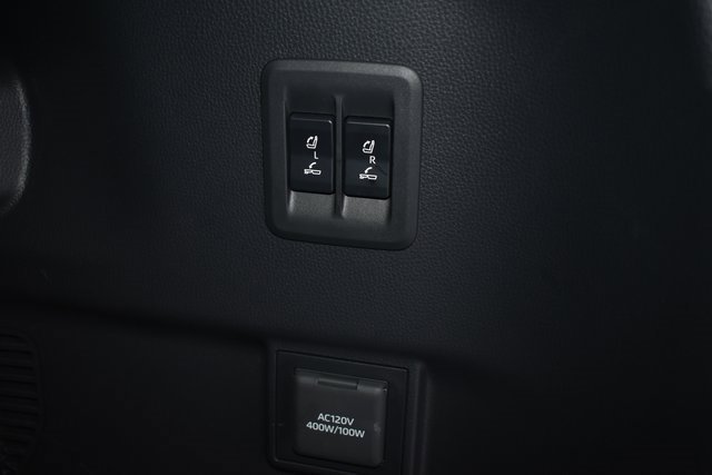 Used 2025 Lexus GX 550 image 46