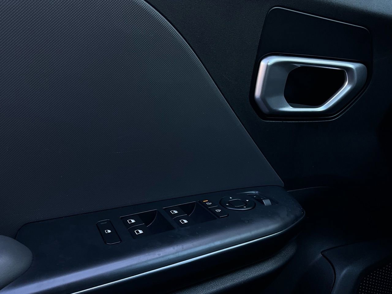 Used 2025 Kia K4 LXS image 20