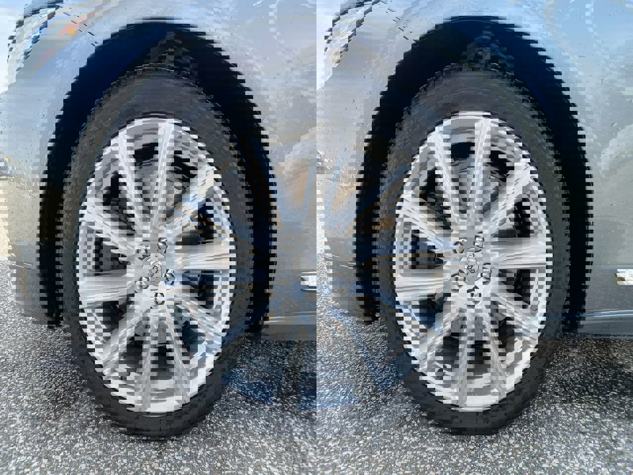 Used 2020 Volvo S90 T6 Inscription image 11