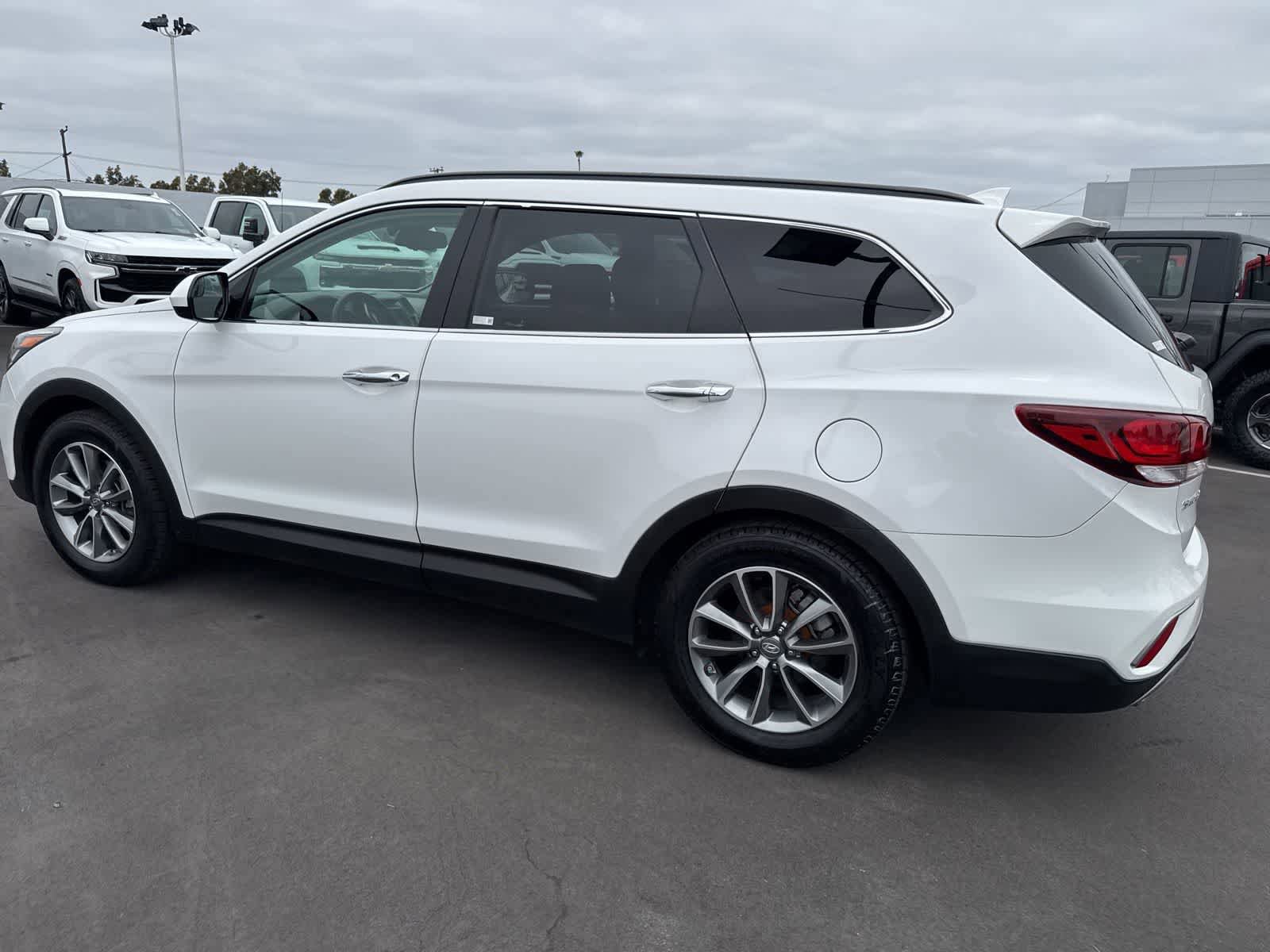 Used 2018 Hyundai Santa Fe SE FWD image 20