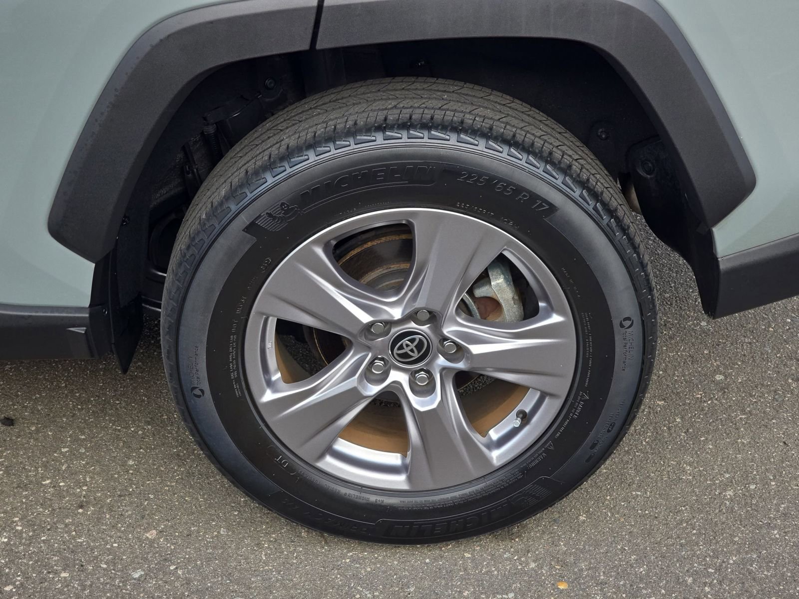 Used 2023 Toyota RAV4 XLE image 38