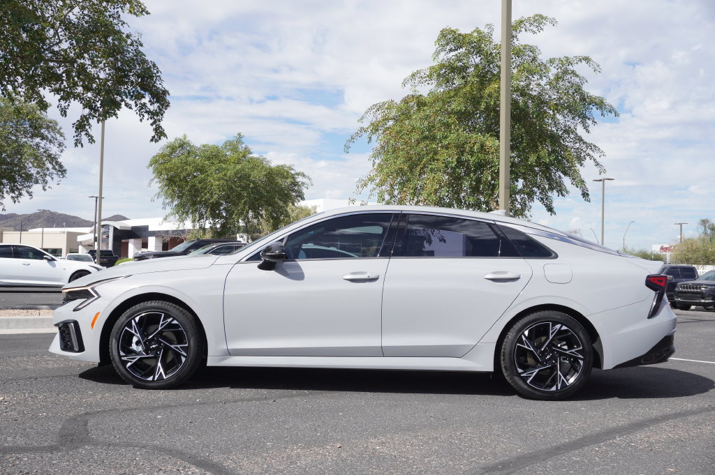 Used 2026 Kia K5 GT-Line w/ GT-Line Red Interior Package AWD/4WD image 2