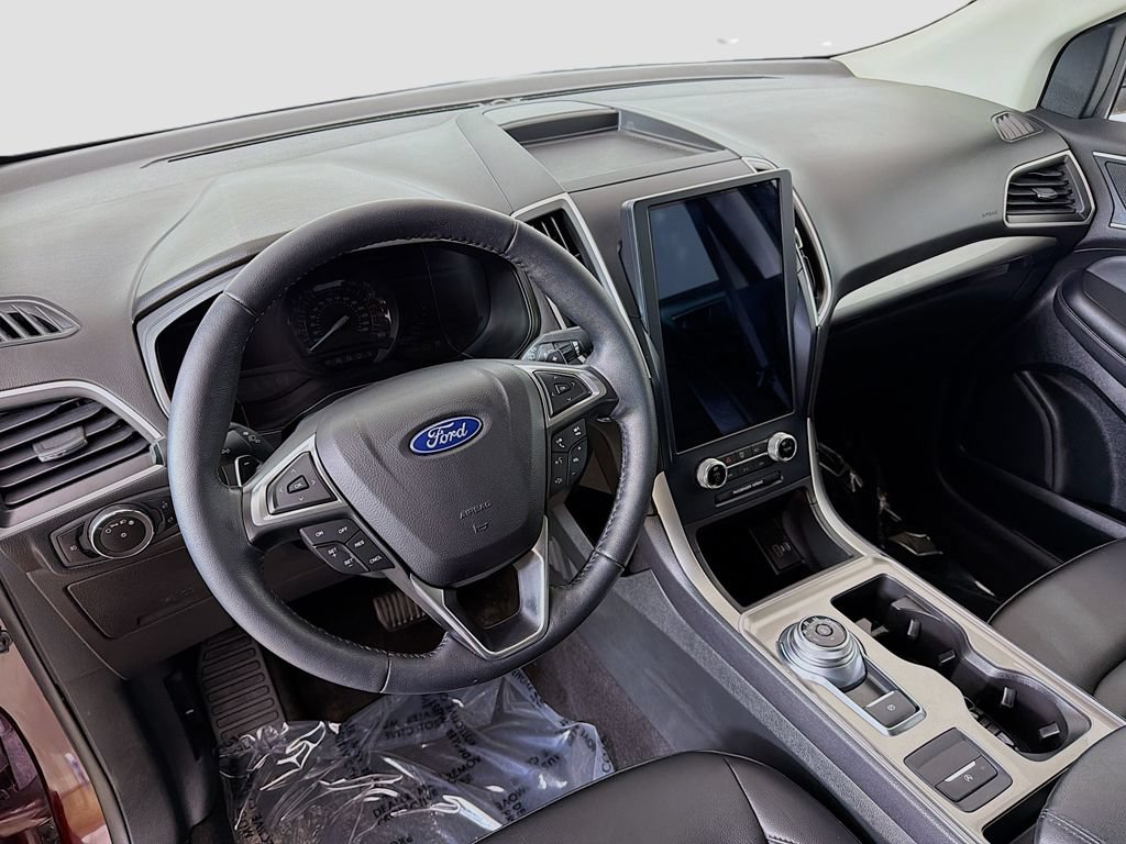 Certified 2023 Ford Edge SEL w/ Convenience Package AWD/4WD image 16