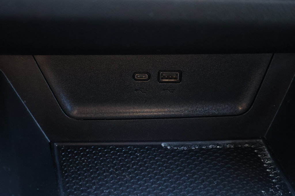 Used 2026 Chevrolet Equinox LT FWD image 23